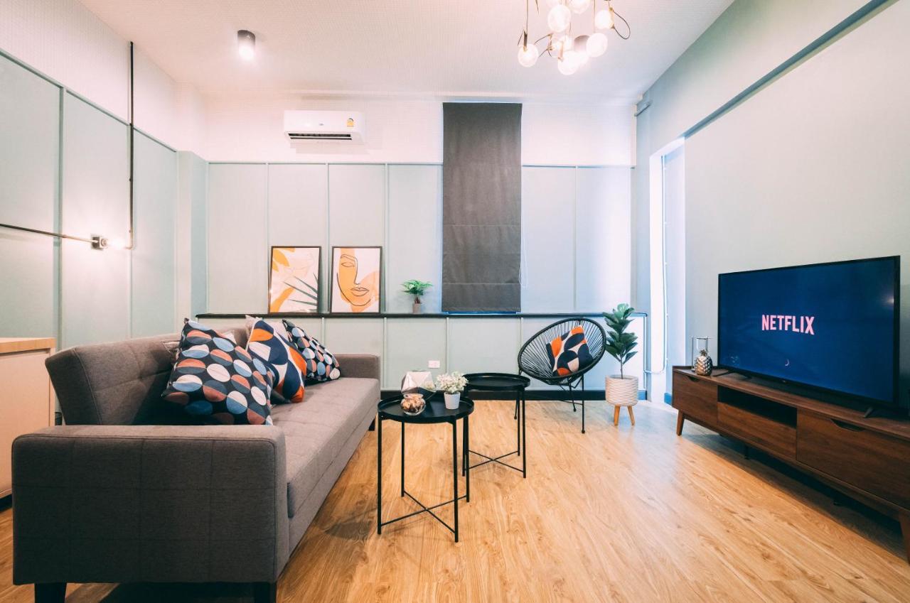 Saffron Hill Bangkok Hotel Ngoại thất bức ảnh