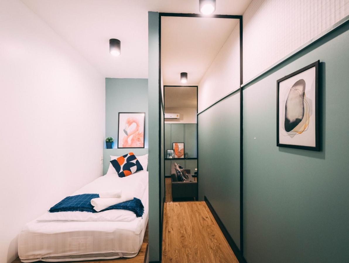 Saffron Hill Bangkok Hotel Ngoại thất bức ảnh