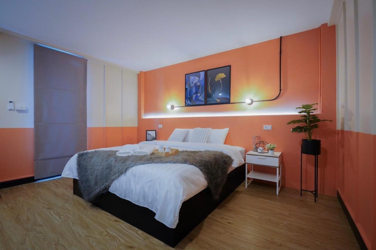 Saffron Hill Bangkok Hotel Ngoại thất bức ảnh